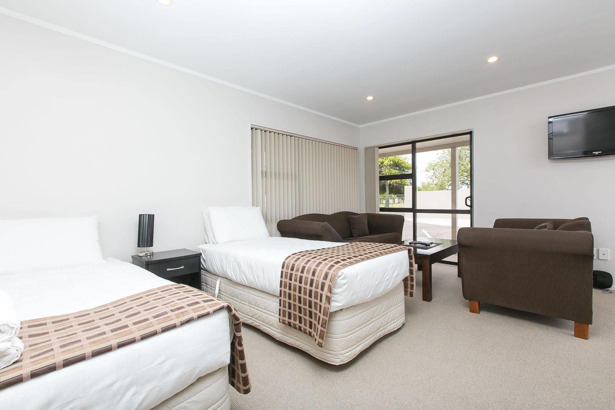 Parkview Motor Inn Pukekohe Exterior foto