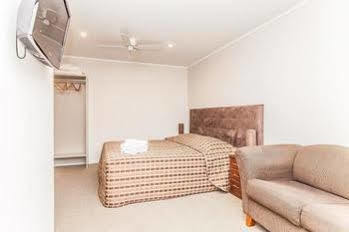 Parkview Motor Inn Pukekohe Exterior foto